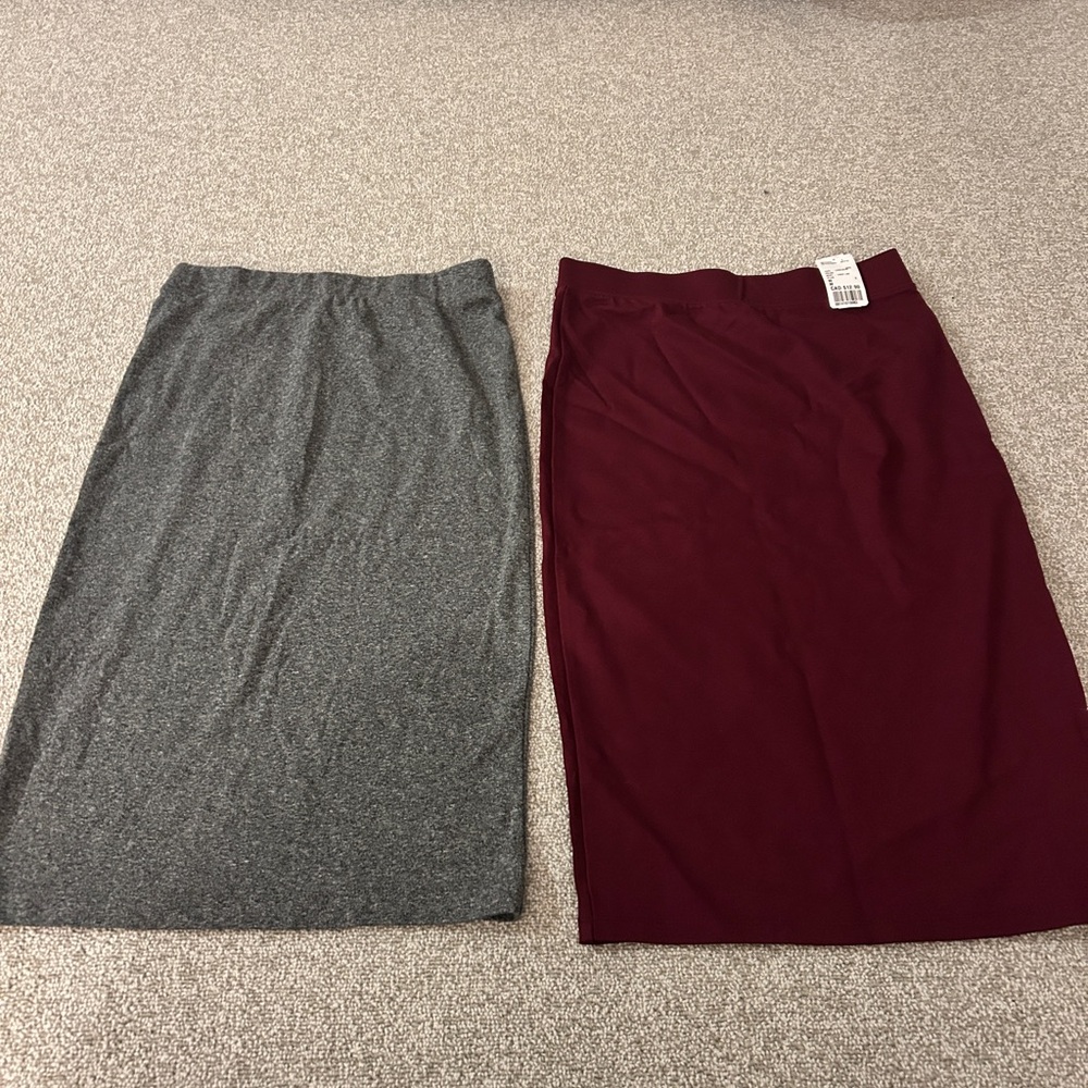 Gray and Burgundy Women's Skirt Set